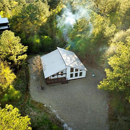 New Farmhouse-Chic Cabin With Hot Tub & Firepit 布罗肯鲍 外观 照片