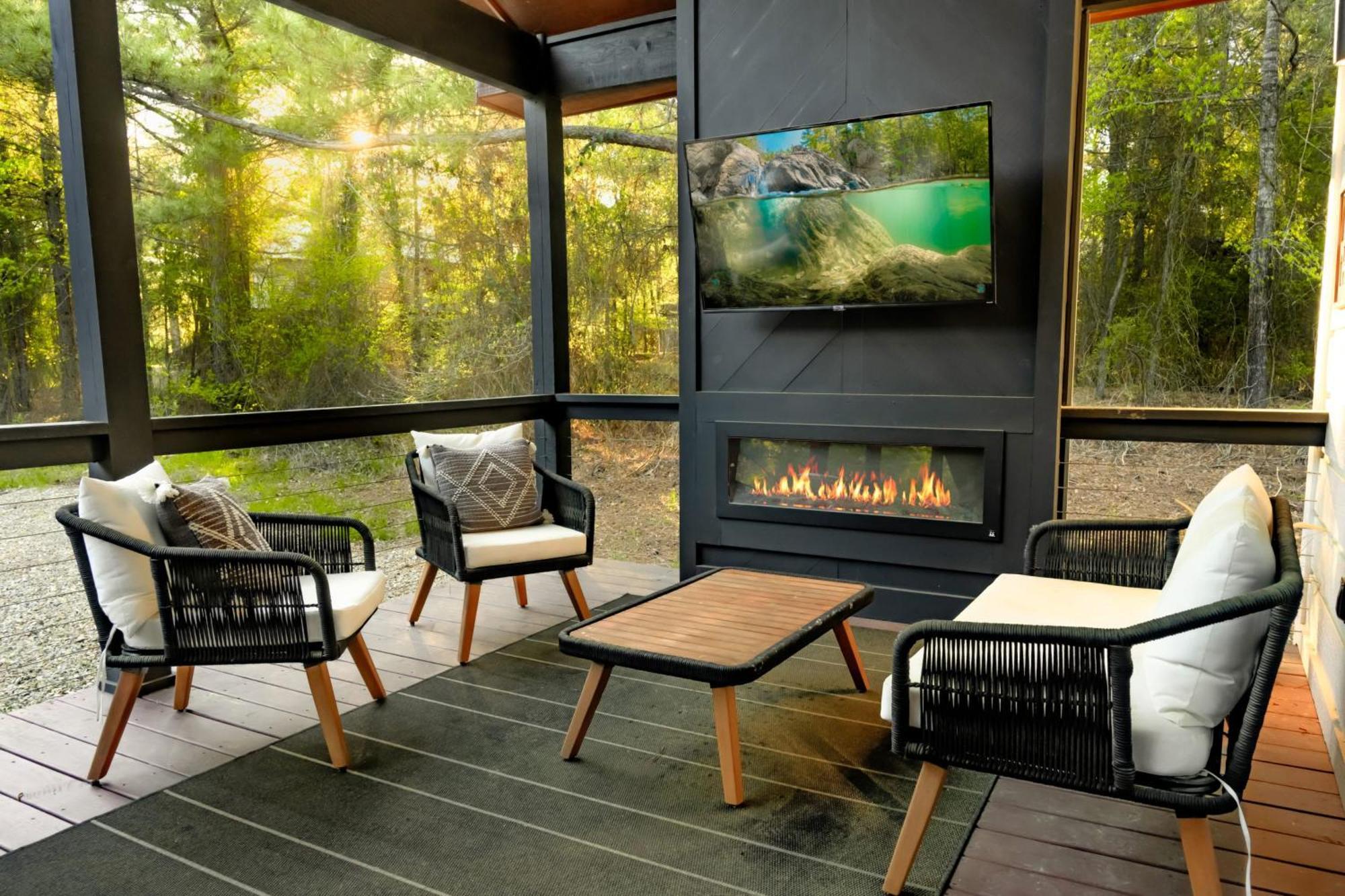New Farmhouse-Chic Cabin With Hot Tub & Firepit 布罗肯鲍 外观 照片